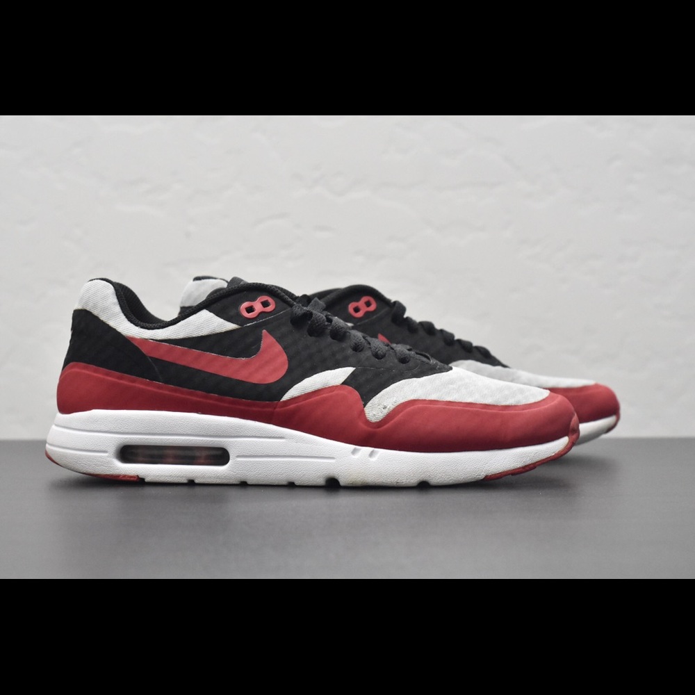 Nike Air Max 1 Ultra Essential Bred